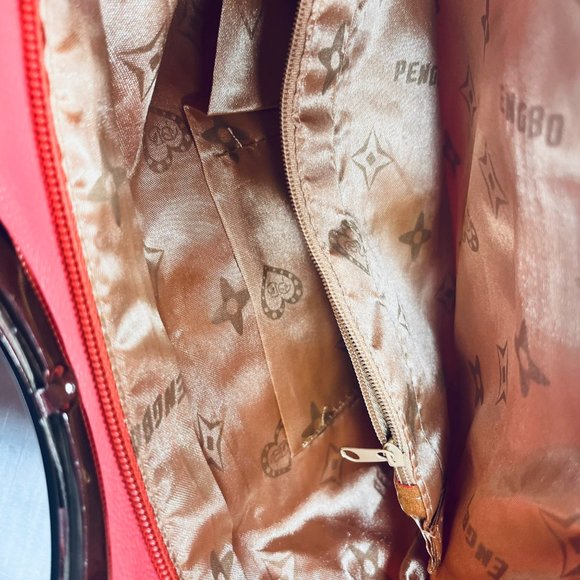 Pink Leather Modern Crossbody bag with Rose - Picture 9 of 14